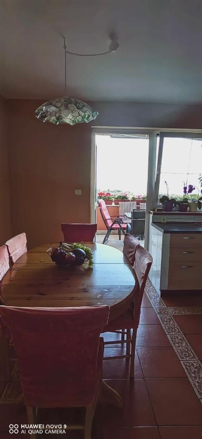 Villa Kuca Za Odmor Vista Mare à Marinici  Extérieur photo