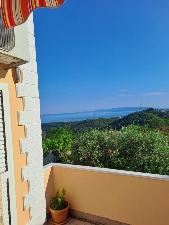 Villa Kuca Za Odmor Vista Mare à Marinici  Extérieur photo